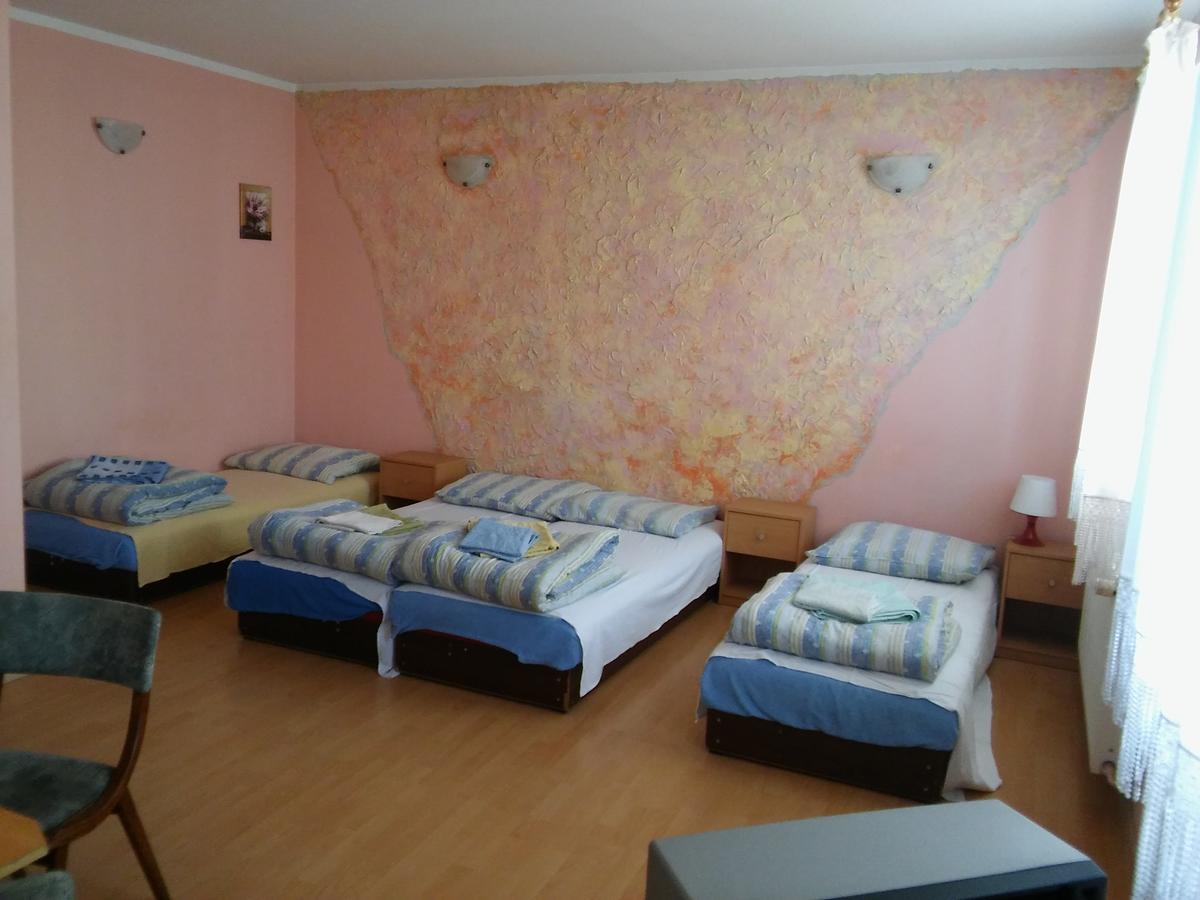 كولوبرزيغ Motel Ararat المظهر الخارجي الصورة